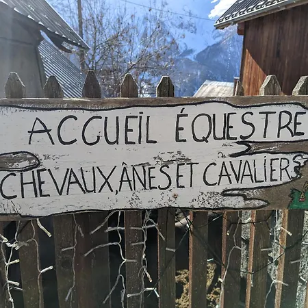 Vendégház Du Bois De L'ours *
